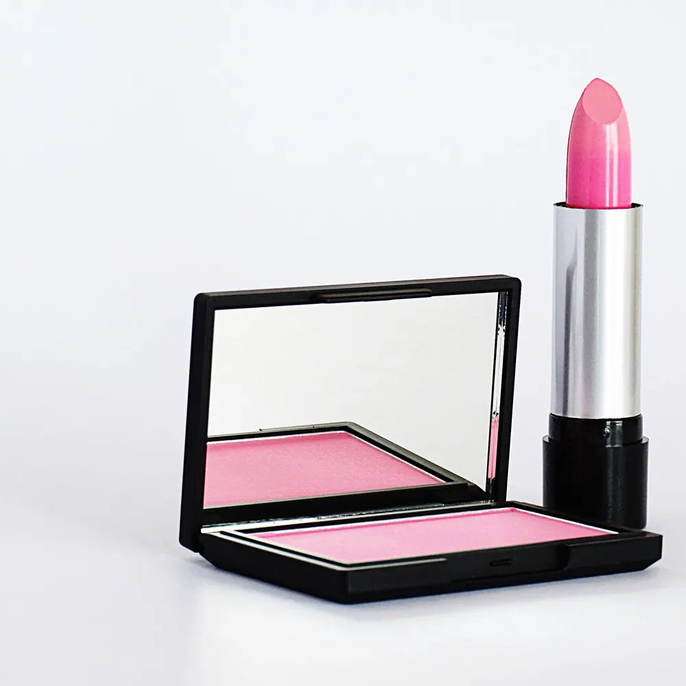 Avène كريم أساس كوفرانس كومباكت SPF30
